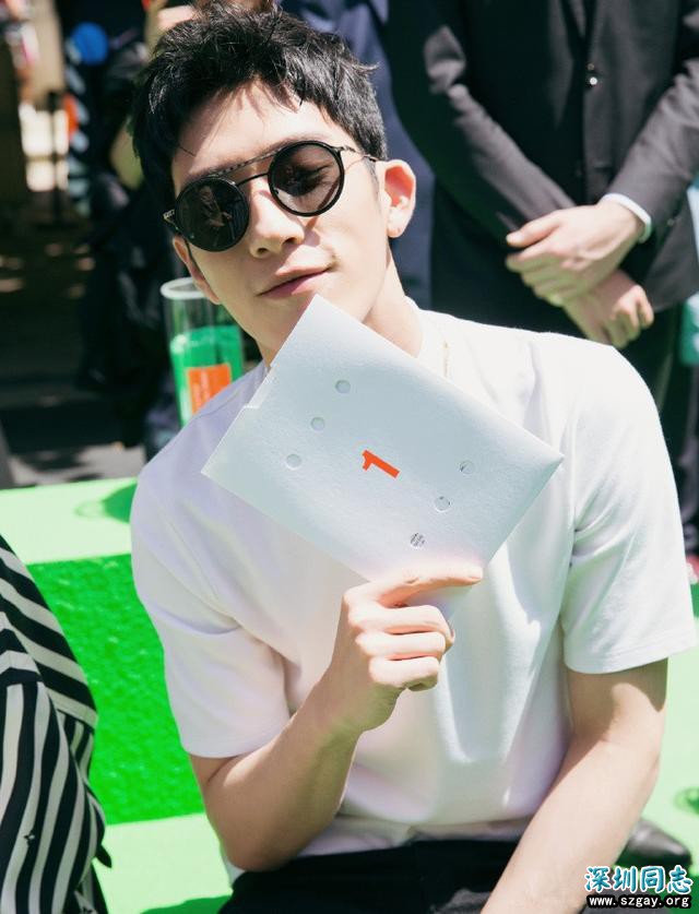 IxXx8VsAHFH2g661.jpg